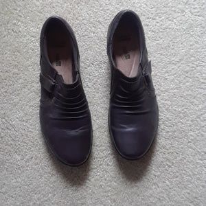 Clark shoes